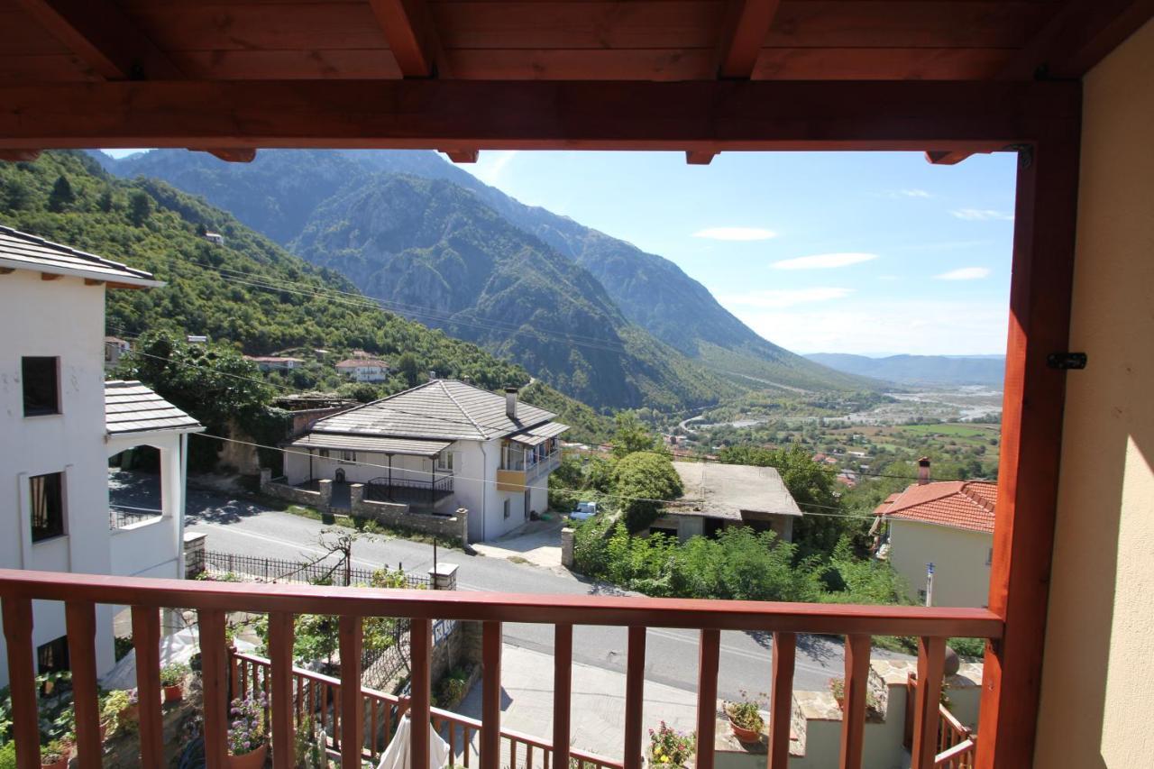 Grand Hotel Dentro Konitsa Exterior foto